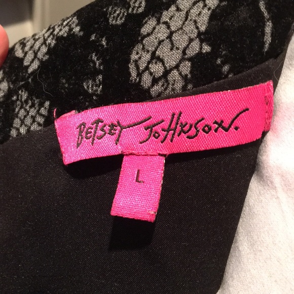Betsey Johnson dress - Picture 8 of 9